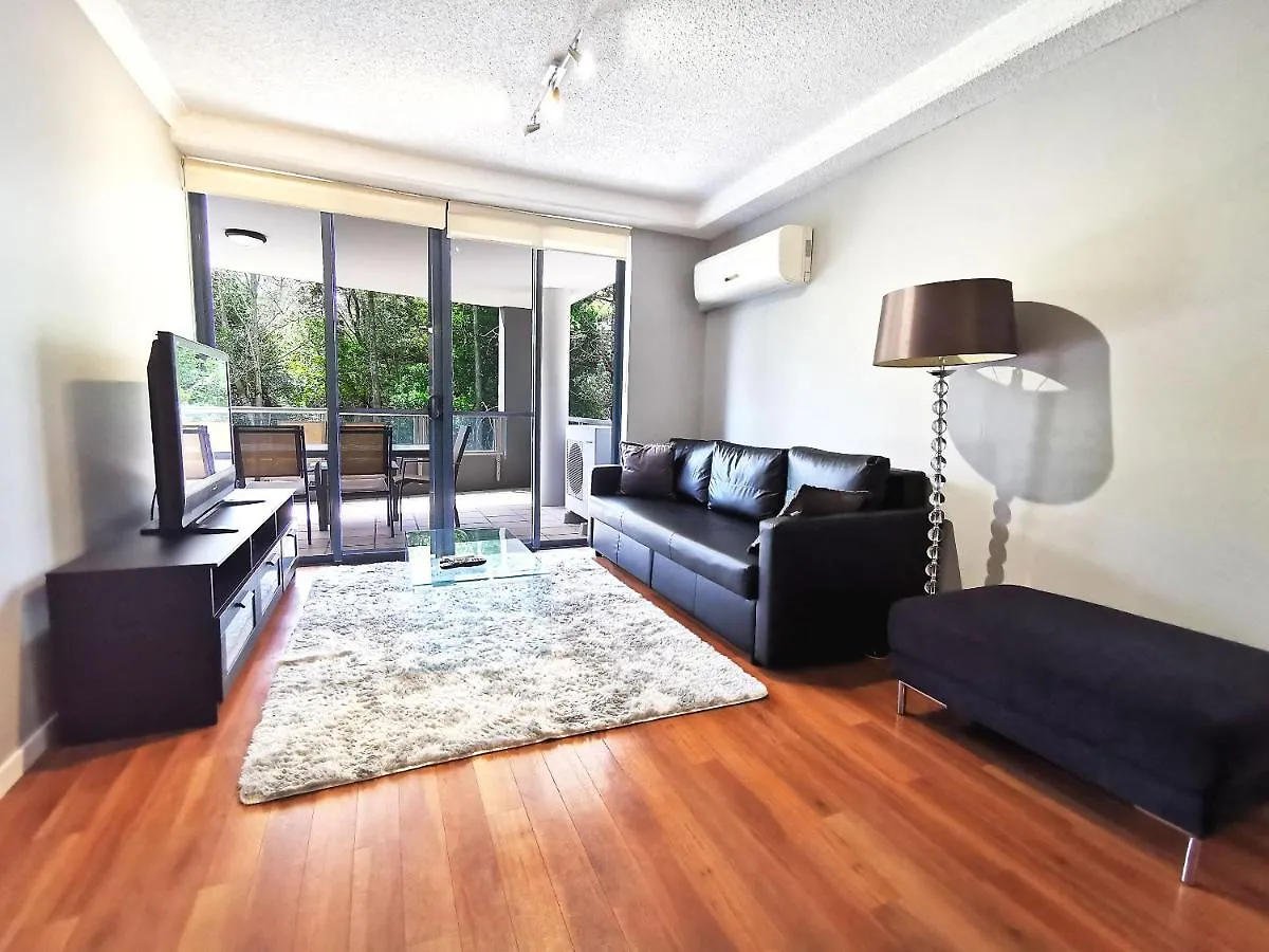**** Aparthotel Inn On The Park Apartments Brisbane Australia